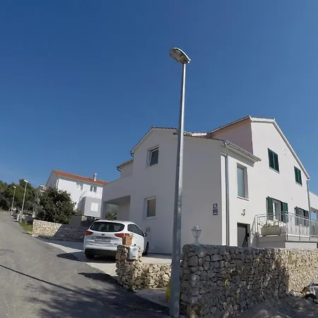 Daire With Parking Space Brodarica, - 16978