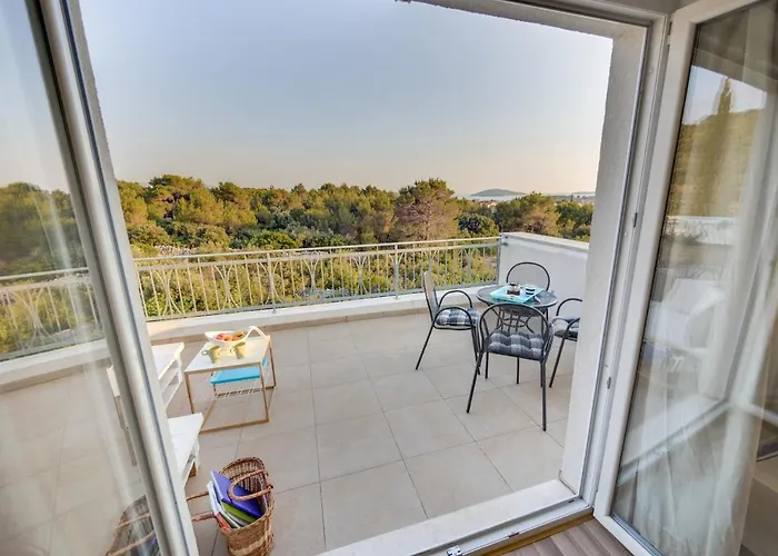 With Parking Space Brodarica, - 16978 דירה שיבניק