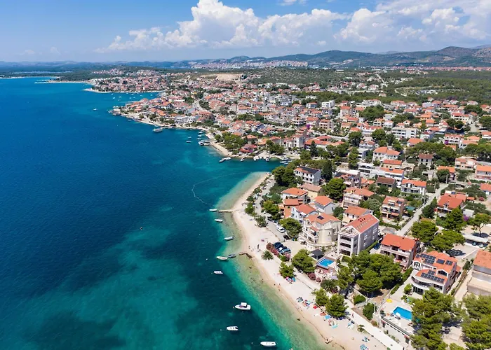 דירה With Parking Space Brodarica, - 16978 שיבניק